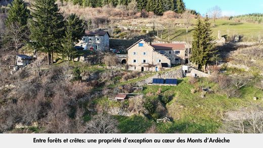 호화 저택 / Lachapelle-sous-Chanéac, Ardèche
