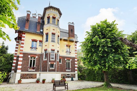 Maison de luxe à Joinville-le-Pont, Val-de-Marne