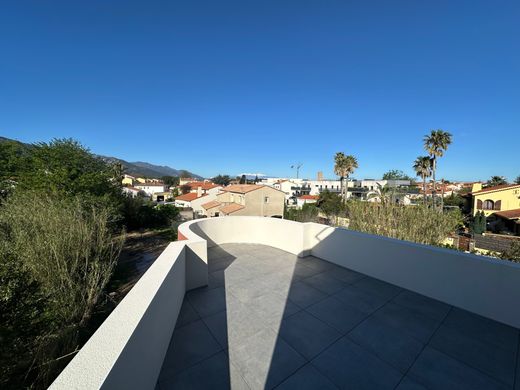 Apartment in Argeles, Pyrénées-Orientales