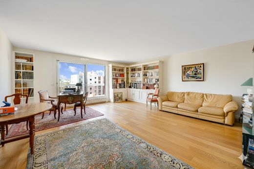 아파트 / Issy-les-Moulineaux, Hauts-de-Seine