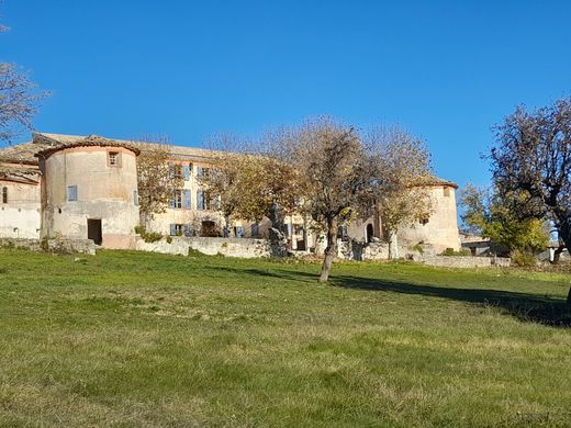 Schloss / Burg in Digne-les-Bains, Alpes-de-Haute-Provence