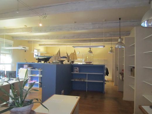 Oficina en Narbona, Aude