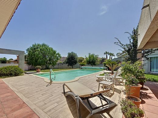 ‏וילה ב  Perpignan, Pyrénées-Orientales