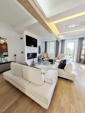 Luxury home in Les Arcs, Var