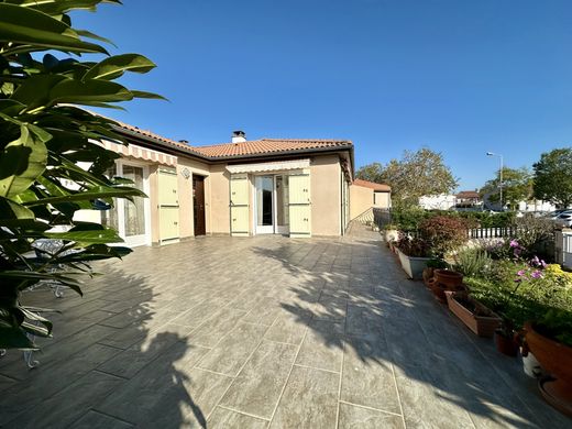 Casa de luxo - Beaumont-lès-Randan, Puy-de-Dôme