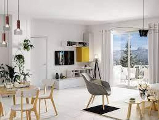 Apartment / Etagenwohnung in Viviers-du-Lac, Savoy