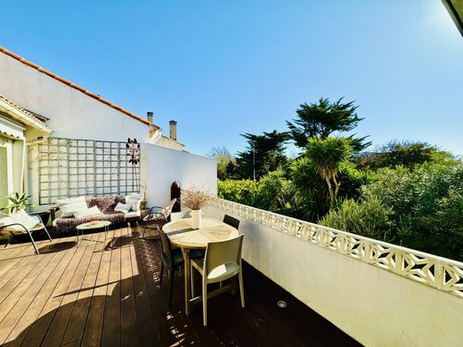 Luxe woning in Carnon-Plage, Hérault