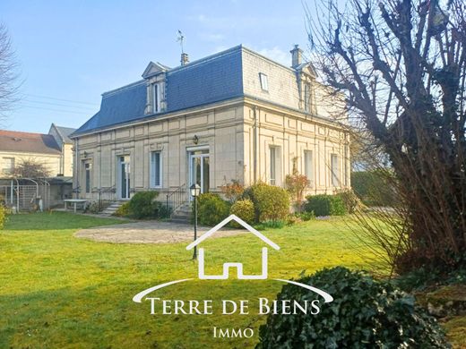 Luxury home in Soissons, Aisne