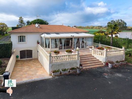Casa de luxo - Les Magnils-Reigniers, Vendée