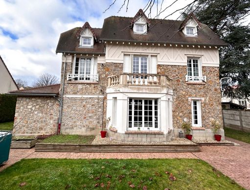 Luxury home in Rambouillet, Yvelines