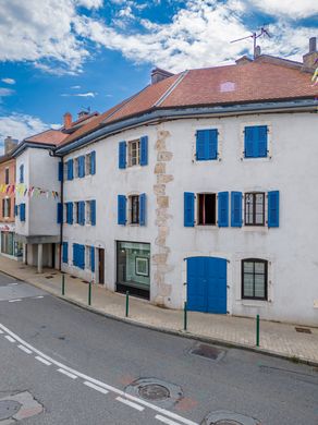 Luxury home in Gex, Ain