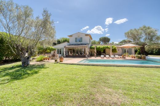 Cabinet Dujardin - Saint-tropez, סן טרופה | LuxuryEstate.com