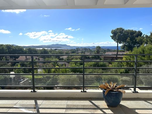 套间/公寓  Bandol, Var