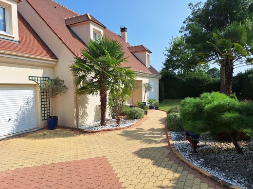 Luxus-Haus in Néry, Oise