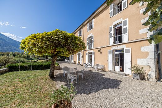 Maison de luxe à L'Albenc, Isère