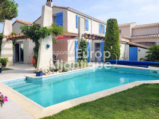 Villa in La Palmyre, Charente-Maritime