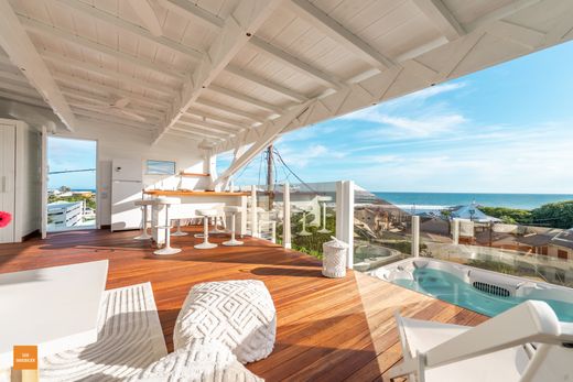 Villa in Saint-Pierre, Réunion