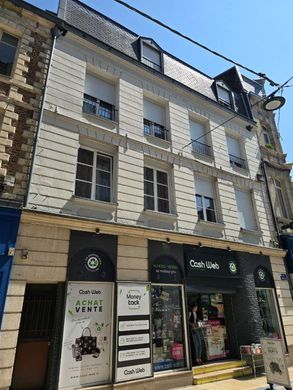 Casa di lusso a Arras, Passo di Calais