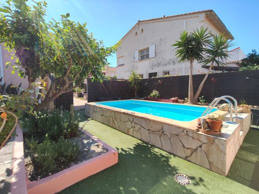 Luxury home in Canet-en-Roussillon, Pyrénées-Orientales