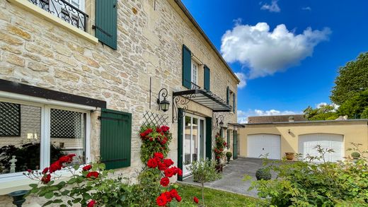Casa di lusso a Gouvieux, Oise