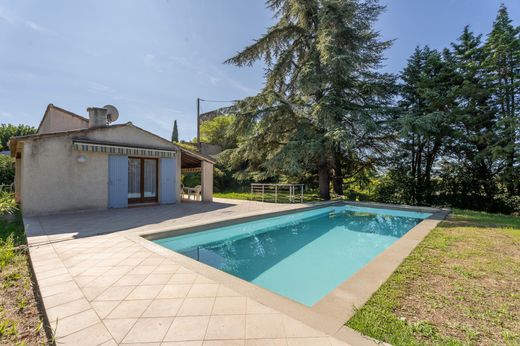 منزل ﻓﻲ Cadenet, Vaucluse
