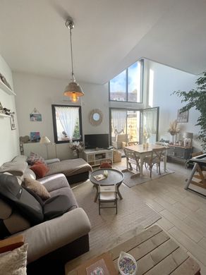 Luxury home in Saint-Nom-la-Bretêche, Yvelines
