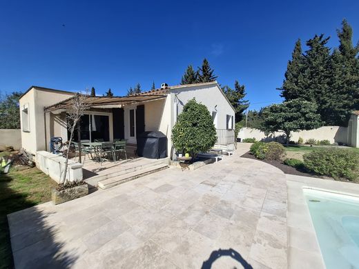 Willa w Fontvieille, Bouches-du-Rhône