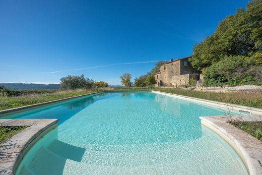 Luxury home in Cucuron, Vaucluse