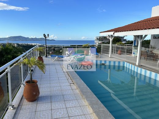 Luxe woning in Schoelcher, Martinique
