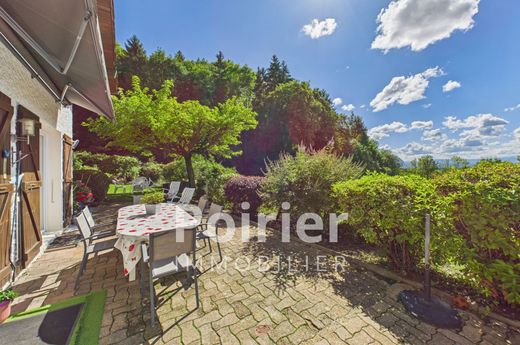 Luxury home in Saint-Cergues, Haute-Savoie