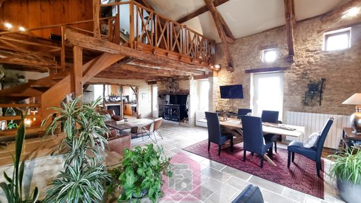 Luxury home in Cahors, Lot