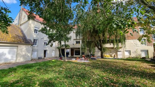 Luxury home in Marquise, Pas-de-Calais