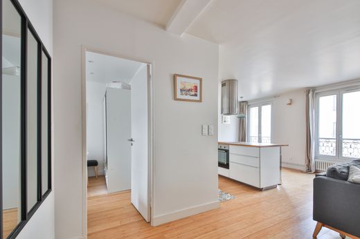 Apartment / Etagenwohnung in Neuilly-sur-Seine, Hauts-de-Seine