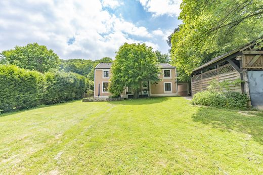 Luksusowy dom w Milon-la-Chapelle, Yvelines