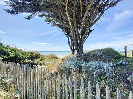 ‏קרקע ב  Saint-Pair-sur-Mer, Manche