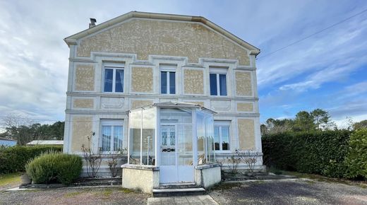 Luksusowy dom w Casteljaloux, Lot-et-Garonne