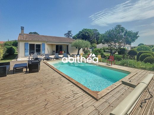 Willa w Meursac, Charente-Maritime