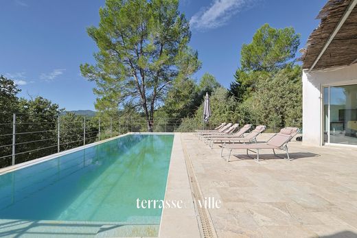Luxury home in Cabasse, Var