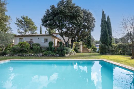 Villa in Saint-Marc-Jaumegarde, Bouches-du-Rhône