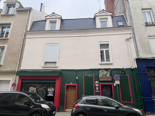 Πολυτελή κατοικία σε Angers, Maine-et-Loire