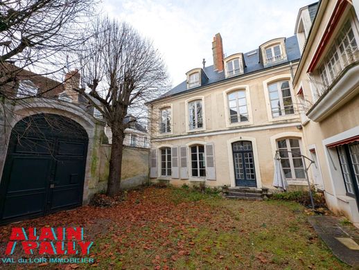 Casa di lusso a Châteaudun, Eure-et-Loir