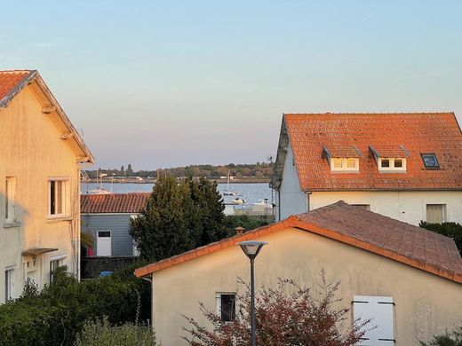 Fouras, Charente-Maritimeの高級住宅