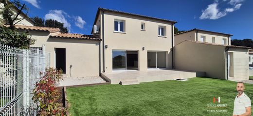 Villa in Villevieille, Gard