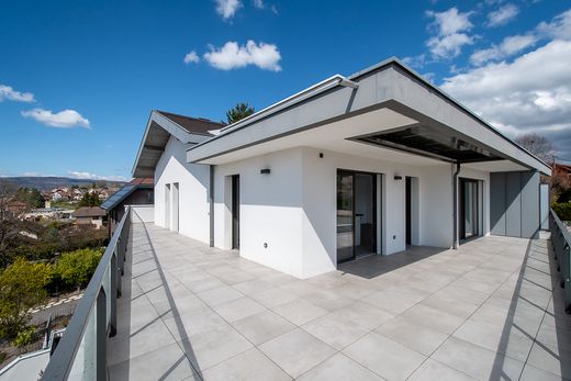 Apartment in Annecy-le-Vieux, Haute-Savoie