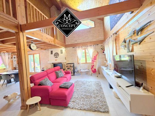 Luxe woning in La Balme-de-Sillingy, Haute-Savoie