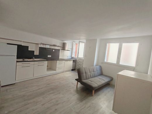 Apartment in Brignoles, Var