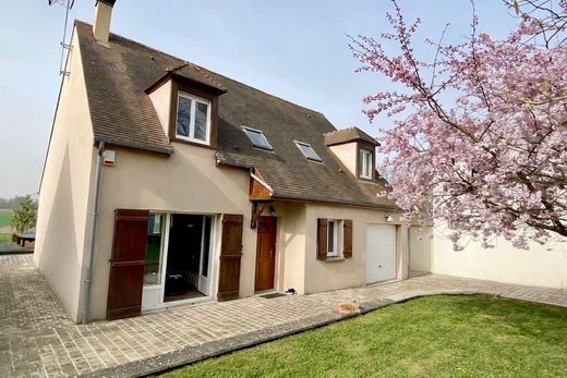 Casa de lujo en Thoiry, Yvelines
