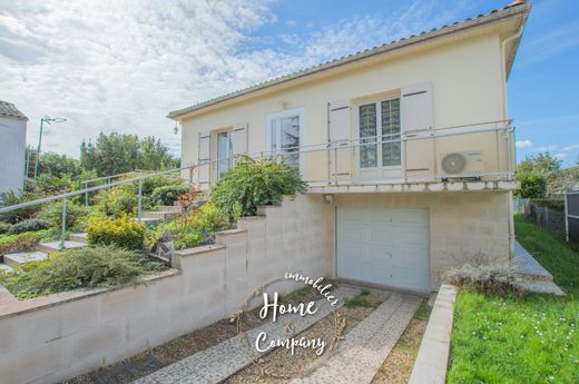 Luxe woning in Royan, Charente-Maritime