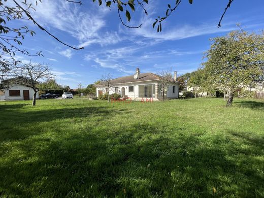 Luxus-Haus in La Teste-de-Buch, Gironde