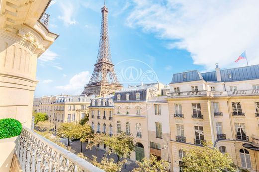 Apartment / Etagenwohnung in Tour Eiffel, Invalides – Ecole Militaire, Saint-Thomas d’Aquin, Paris